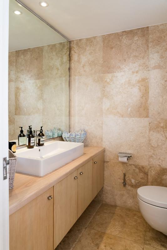 To Let 7 Bedroom Property for Rent in Seaside Longships Western Cape